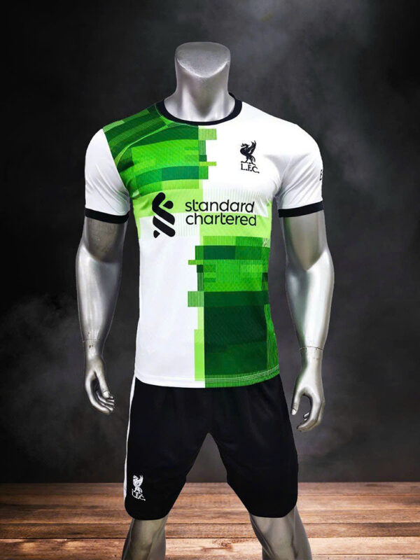 Áo bóng đá CLB Liverpool 23/24 sân khách